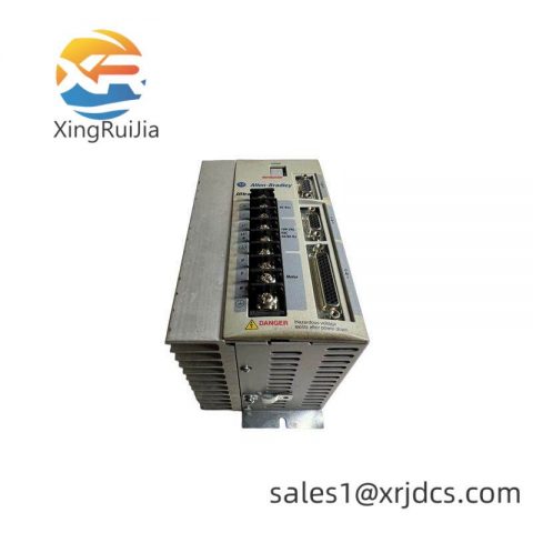 Allen-Bradley 2098-DSD-010X Ultra 3000i Digital Servo Drive